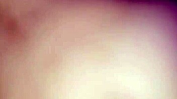 branquinha bouncing on monster cock?