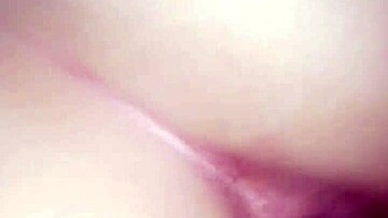 branquinha bouncing on monster cock?