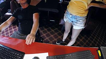 Dayanara slurps pro gamer's cock 😋