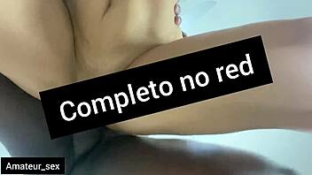 Karen Oliver snema vroč video za fane