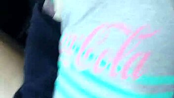 Amateur Wife Public Masturbation in Traffic Cumming Excited by Being Seen