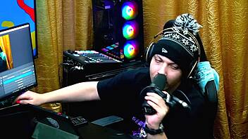 i got on all fours for the hot presenter