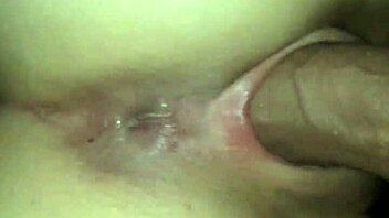 branquinha bouncing on monster cock?