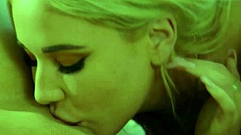 Feeling Horny During Lesbian Pussy Eating Massage