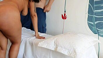 vitória beatriz shows off irresistible big ass