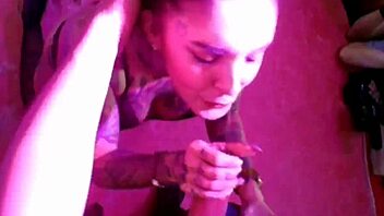 I love yemaya gonzález's big boobs in public