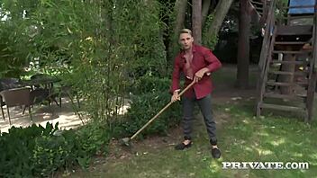 Hot wife Little Caprice goes wild instead of reading