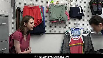 Ugh! Shoplifter Tristan Summers Sucks Officer Cock in Cunt!