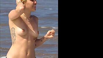 Miley Cyrus Nude Pics Fully Exposed