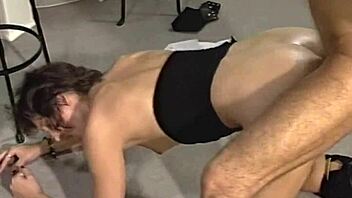 Brunette mature bartender takes anal from bold customer