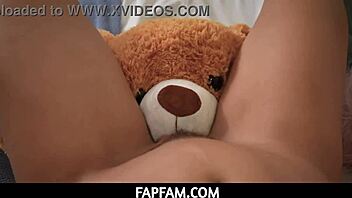 Fapfam - Home Coming To Step Sisters Pussy- Chloe Temple Kyler Quinn