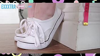 I can’t believe Bonnie Grey and Maya Bijou got caught shoplifting and punished hard!