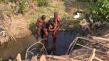 strangers fuck teen girl in the river roughly!