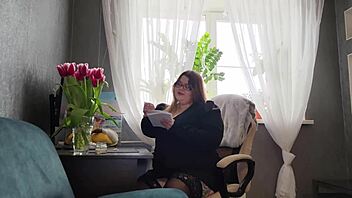 bbw dr sexologist fucks patient and takes cum on huge juicy ass at appointment