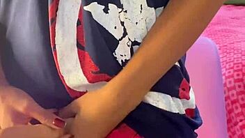 Adoro Ser Ativa Na Cama Louca Para Chupar Um Vizinho