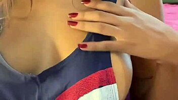 Adoro Ser Ativa Na Cama Louca Para Chupar Um Vizinho