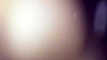 เย็ดสาวฉันกระแทกแรงสุดๆ