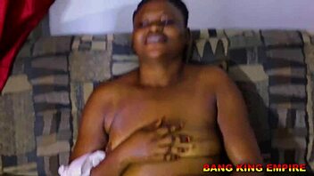 i had mature hot sex with step mother, she felt satisfied as i fucked and came on her body