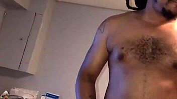 nookiescookie sucked both dicks at once in double penetration 😈