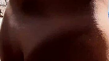 Quick Sex with Hot Teen 18+ on Public Beach POV 😈