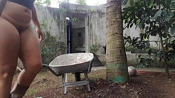 Who loves a fierce Latina ass vibe?