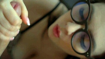 i'm a lewd milf sucking cock and getting oral creampie