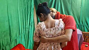 i'm heather honey, and i love big cock with my big butt!