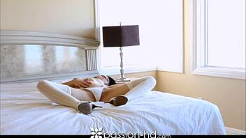 passion-hd teen explores herself before hardcore scene