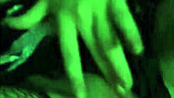 Lucky Stranger Gets Nudes From Joyliii! Her Shaved Pussy Is Wet!