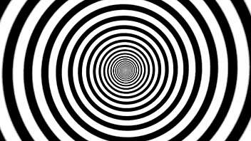 Femdom uses hypnosis to seduce in 20 minute asmr session