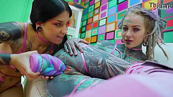 Anal gaping lesbian action with two pornstars using toys. Insane deepthroat! 😱
