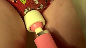 Stepsister submits squirting in panties