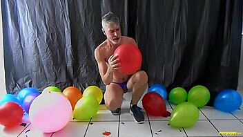 balloon play with gay dilf richard lennox