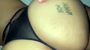 Beautiful Mexican woman, tell me more about her