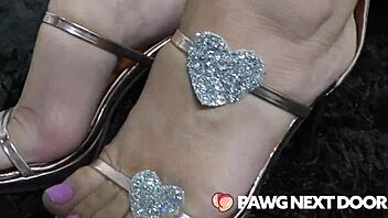 Curvy Blonde PAWG MILF With Huge Ass And Big Tits Licks And Sucks Her Own Toes In Detailed Close-Up