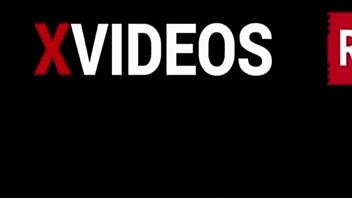 Guy in metro stall desires my ass