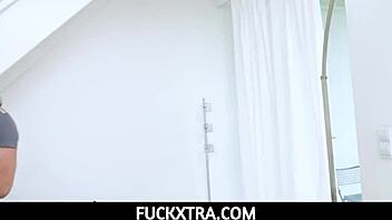 Fuckxtra-Blond Employee Seduces Her New Boss With Tight Sexy Shorts 😈