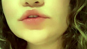 dj brisa guides handjob in noel costume