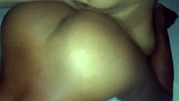 Riko enjoys a suggestive encounter with a big cock