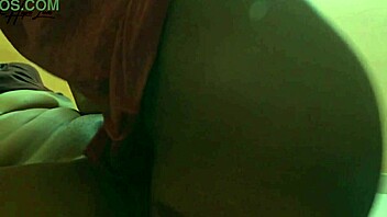 My Horny Cousin and Her Juicy Pussy