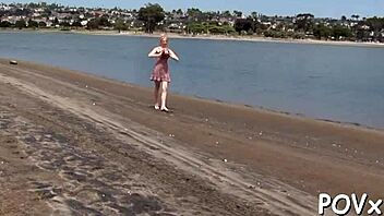 i love fucking that hot chick's pussy hard