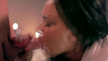 Blowjob for a rainy day arousement experience of couple