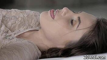 Lingerie hottie gettin analized by big cock