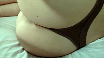 morning sex with my girlfriend, making her cum twice before creampie - dia ita