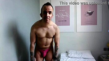 Latest solo cam june 25 - video 1 horny boy with a big ass