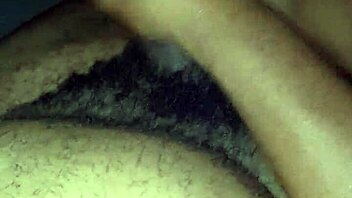 Downlow Diva Sidechick Jacks Off Submissive Married Man In Parking Lot Car