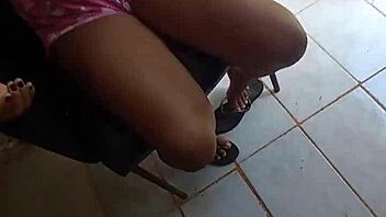 Hemteada wanted a cellphone for christmas gift