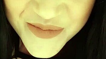 Get Up Close With Harmony Reigns' Pretty Blue Eyes And Sexy British Accent!