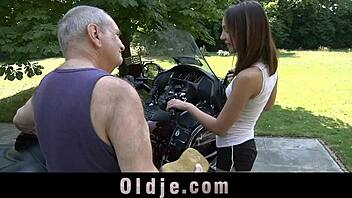 i see my 70 year old cock bonks the cute young teen in doggie