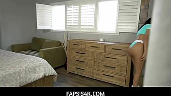 Fapsis4k - Petite 18+ Latina Stepsister Aubry Banged By Stepbrother In Pov